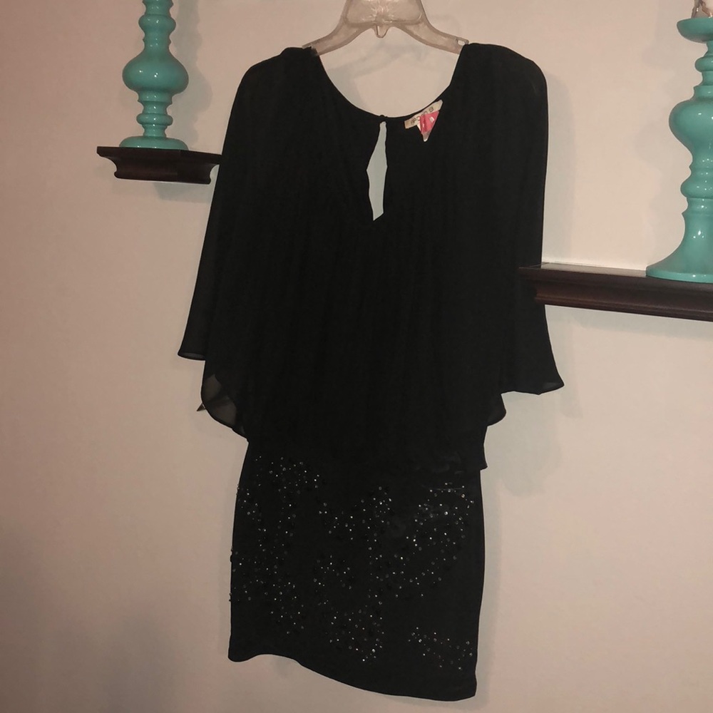 Arden B little black dress 👗